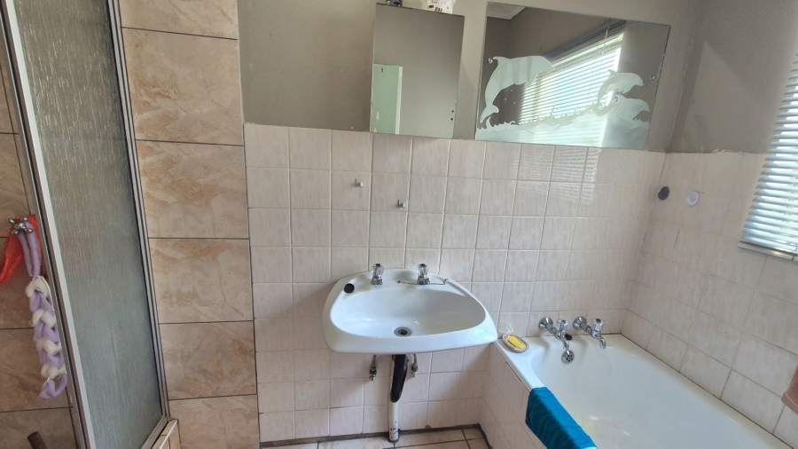 4 Bedroom Property for Sale in Sasolburg Ext 23 Free State